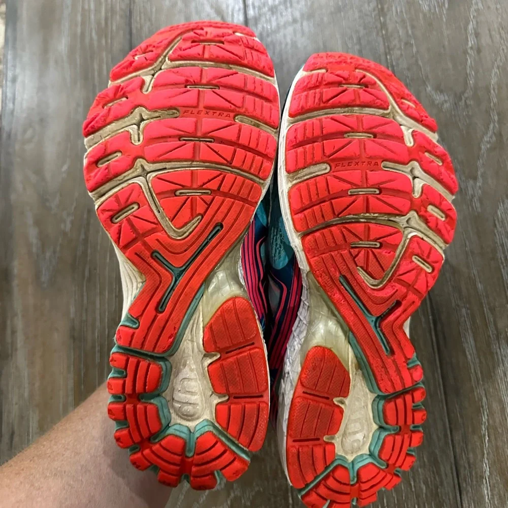 Brooks Ravenna Running Shoes - Picture 8 of 11